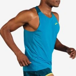 Brooks | Men's Atmosphere Singlet -Sportswear Sale Shop 211318 479 MV Atmosphere Singlet brooks