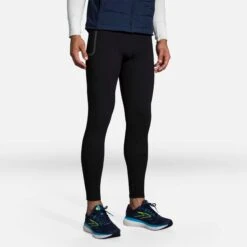Brooks | Men's Momentum Thermal Tight 11 Brooks | Men's Momentum Thermal Tight -Sportswear Sale Shop 211359001 M brooks momthermtight modelfront2