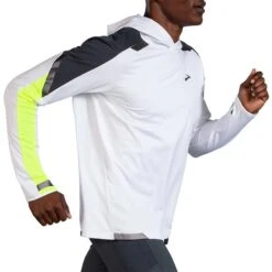 Brooks | Men's Run Visible Thermal Hoodie -Sportswear Sale Shop 211411134 M Brooks RunVisibleThermalHoodie front