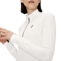 On | Women's Climate Shirt - Undyed-White -Sportswear Sale Shop 263.01034 W On ClimateShirt detail