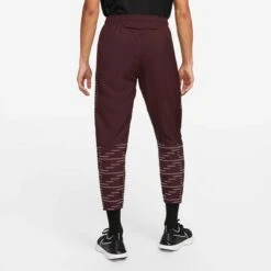 Nike | Men's DF Challenger Woven Flash Pant -Sportswear Sale Shop DD6003 652 M Nike DFChallengerWovenFlashPant backonbody