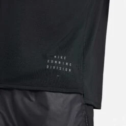 Nike | Men's Dri-Fit Run Division Rise 365 Flash GX SS 8 Nike | Men's Dri-Fit Run Division Rise 365 Flash GX SS -Sportswear Sale Shop DD6045 010 PHSYM002 2000