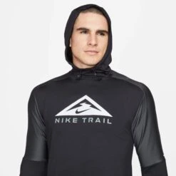 Nike | Men's DF Trail Hoodie GX -Sportswear Sale Shop DM4743 010 M Nike DFTrailHoodieGX frontonbody
