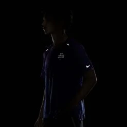 Nike | Men's DF ADV Run DVN Techknit SS 11 Nike | Men's DF ADV Run DVN Techknit SS -Sportswear Sale Shop DM4765011 M Nike DFADVRunDVNTechknitSS Dark