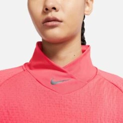 Nike | Women's TF Run Division Midlayer -Sportswear Sale Shop DM7553 648 W Nike TFRunDivisionMidlayer frontclose