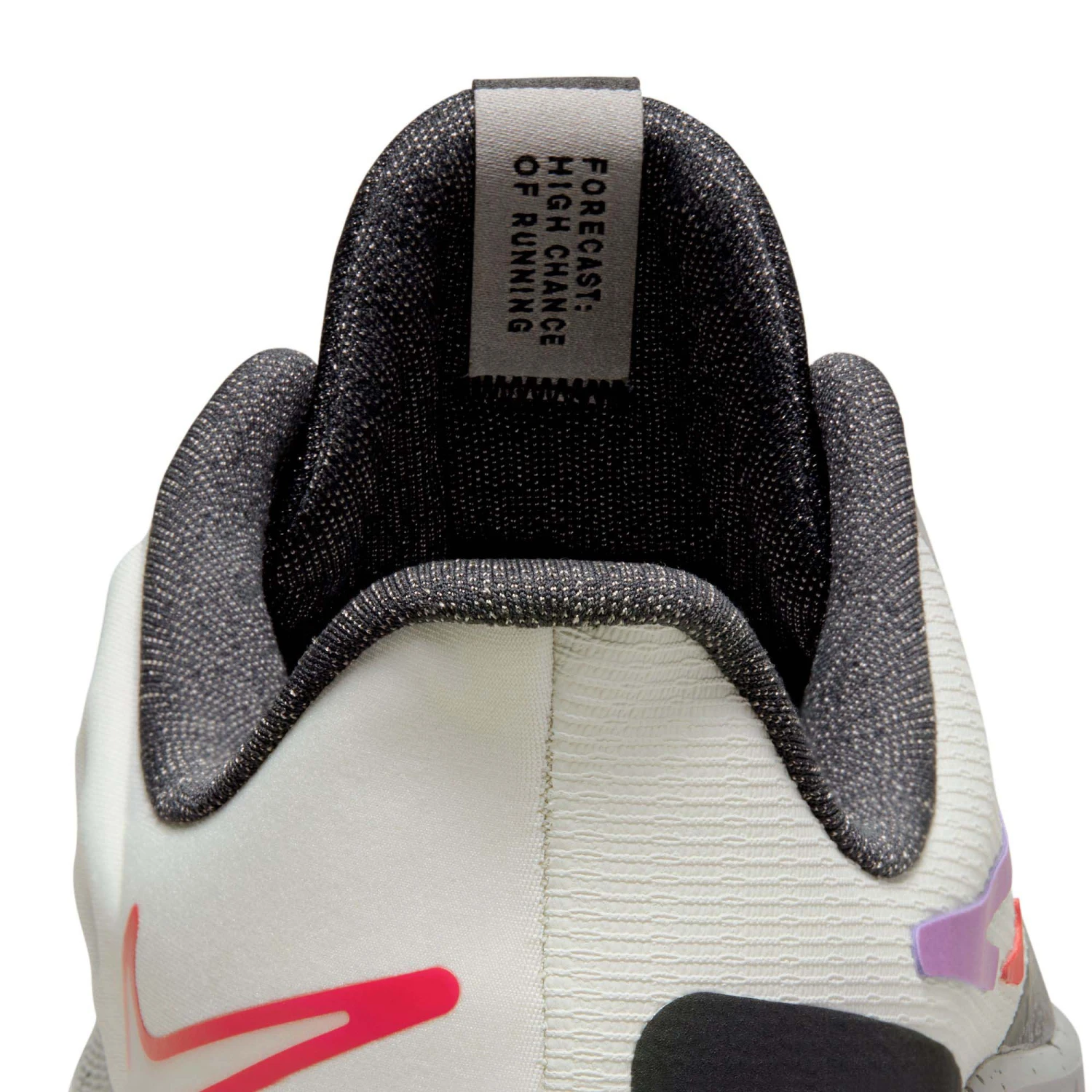 Nike | Women's Air Zoom Pegasus 39 Shield Running Shoes - Light Bone 5 Nike | Women's Air Zoom Pegasus 39 Shield Running Shoes - Light Bone - Image 5