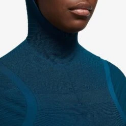 Nike | Women's Therma-Fit ADV Run DVN Midlayer - Valerian Blue 5 Nike | Women's Therma-Fit ADV Run DVN Midlayer - Valerian Blue -Sportswear Sale Shop DQ6649 460 W Nike Therma FitADVRunDVNMidlayer neckclose
