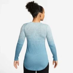 Nike | Women's Dri-FIT ADV Run Division Long-Sleeve Running Top - Light Silver -Sportswear Sale Shop DX0296 034 W Nike DFADVRunDVNLSTop back