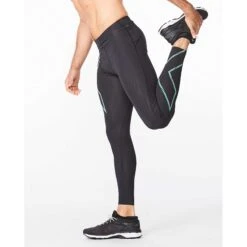 2XU | Men's Light Speed Compression Tights -Sportswear Sale Shop MA5305bblksgf M 2xu lightspeedcomptights modelside
