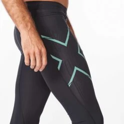 2XU | Men's Light Speed Compression Tights -Sportswear Sale Shop MA5305bblksgf M 2xu lightspeedcomptights sidedetail