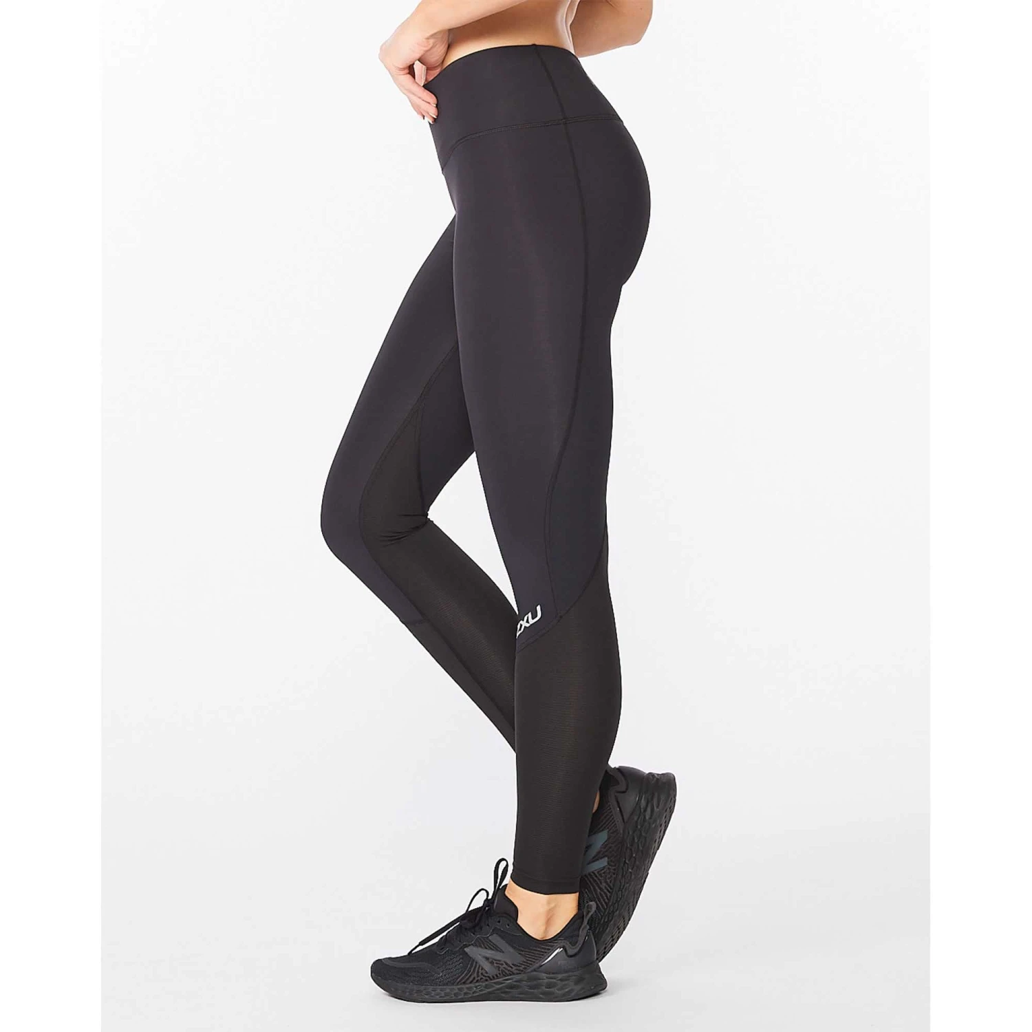 2XU | Women's Aero Vent Mid-Rise Compression Tights 3 2XU | Women's Aero Vent Mid-Rise Compression Tights - Image 3